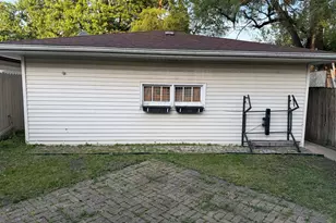 8037 Natchez Ave, Burbank, IL 60459 - Photo 15