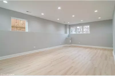 1101 N Lawndale Avenue, Chicago, IL 60651 - Photo 11