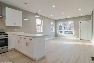 1101 N Lawndale Avenue, Chicago, IL 60651 - Photo 3