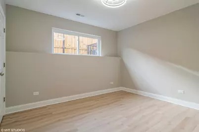 1101 N Lawndale Avenue, Chicago, IL 60651 - Photo 9
