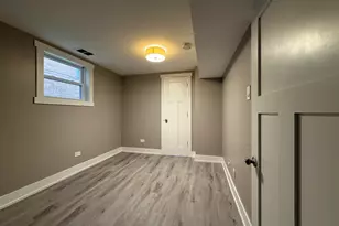 7627 W 64 St, Summit, IL 60501 - Photo 13