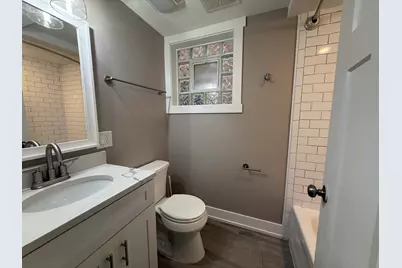 7627 W 64 Street #Basement, Summit, IL 60501 - Photo 15