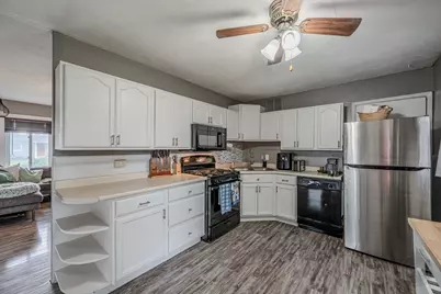 404 Kenyon Avenue, Romeoville, IL 60446 - Photo 15