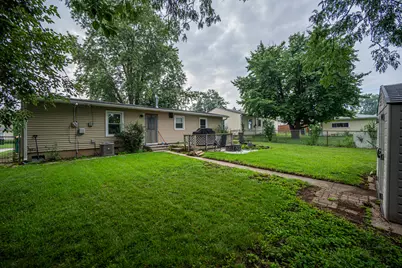 404 Kenyon Avenue, Romeoville, IL 60446 - Photo 17