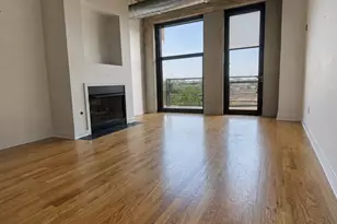1001 W 15th St, Chicago, IL 60608 - Photo 3