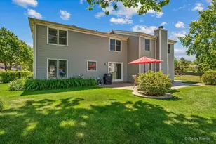 1280 Pembrook Circle, Roselle, IL 60172 - Photo 35