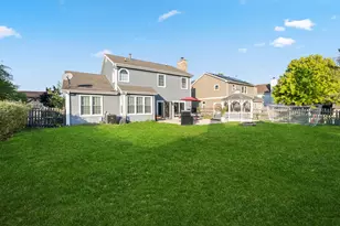 2317 Broadway Ln, Schaumburg, IL 60194 - Photo 3