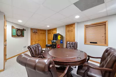 2317 Broadway Lane, Schaumburg, IL 60194 - Photo 31