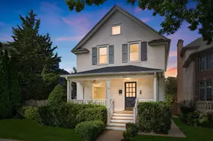 612 S Madison St, Hinsdale, IL 60521 - Photo 1