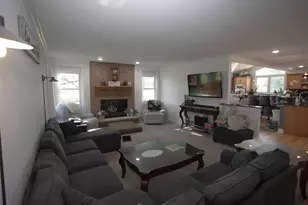 1422 Eagle Ridge Dr, Antioch, IL 60002 - Photo 15