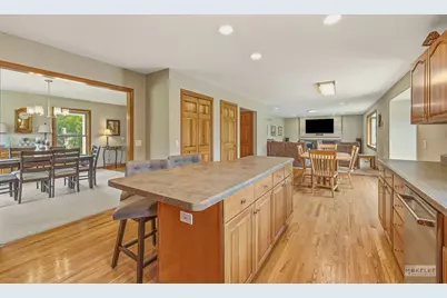 2066 Bernadette Lane, Yorkville, IL 60560 - Photo 13