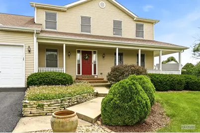 2066 Bernadette Lane, Yorkville, IL 60560 - Photo 3