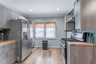 2923 N Neenah Ave, Chicago, IL 60634 - Photo 19