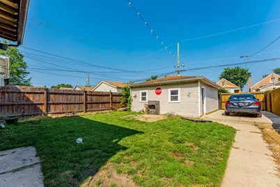 2923 N Neenah Avenue, Chicago, IL 60634 - Photo 31
