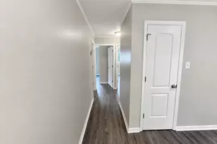 103 Shabbona Dr, Park Forest, IL 60466 - Photo 7