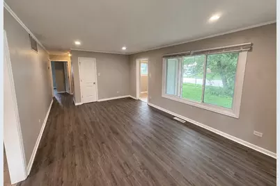 103 Shabbona Drive, Park Forest, IL 60466 - Photo 3
