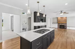 1001 W Ellis St, Palatine, IL 60067 - Photo 7