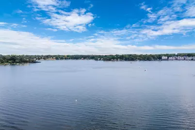 117 Roosevelt Avenue, Wauconda, IL 60084 - Photo 5