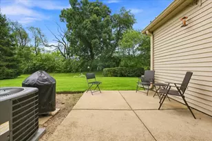 2713 Acorn Ct, West Dundee, IL 60118 - Photo 19