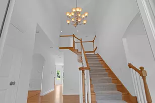 427 W Natoma Ave, Addison, IL 60101 - Photo 3