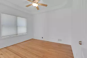 427 W Natoma Ave, Addison, IL 60101 - Photo 11