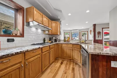 6210 N Moody Avenue, Chicago, IL 60646 - Photo 11