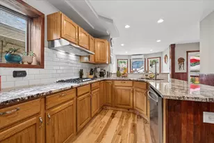 6210 N Moody Ave, Chicago, IL 60646 - Photo 11