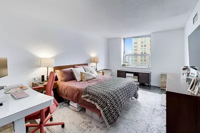 545 N Dearborn Street #1903, Chicago, IL 60654 - Photo 9