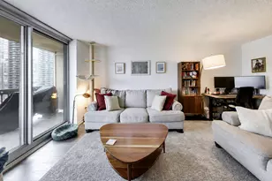 545 N Dearborn St, Chicago, IL 60654 - Photo 7