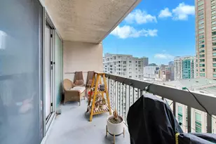 545 N Dearborn St, Chicago, IL 60654 - Photo 13