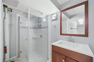 9837 Garden Ct, Schiller Park, IL 60176 - Photo 19