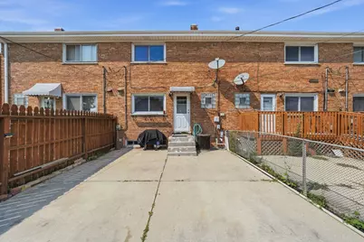 9837 Garden Court, Schiller Park, IL 60176 - Photo 21