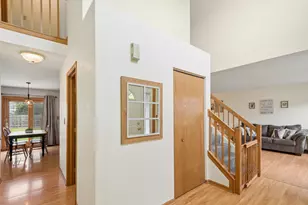 354 White Tail Dr, Hainesville, IL 60030 - Photo 3