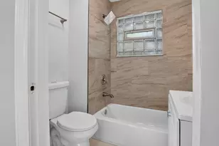 9722 S Merrion Ave, Chicago, IL 60617 - Photo 39