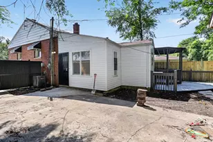 9722 S Merrion Ave, Chicago, IL 60617 - Photo 21
