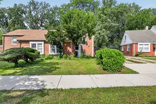 9722 S Merrion Ave, Chicago, IL 60617 - Photo 1