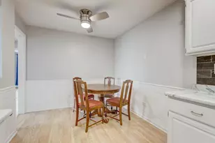 1717 W Crystal Ln, Mount Prospect, IL 60056 - Photo 9