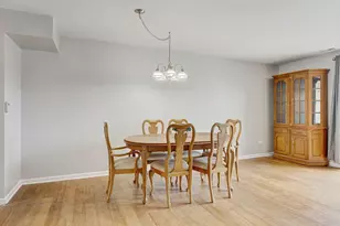 1717 W Crystal Ln, Mount Prospect, IL 60056 - Photo 7