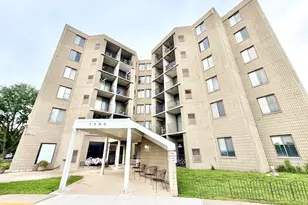 1750 N Marywood Ave, Aurora, IL 60505 - Photo 1