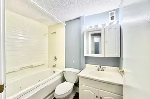 1750 N Marywood Ave, Aurora, IL 60505 - Photo 13