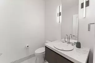 363 E Wacker Dr, Chicago, IL 60601 - Photo 17