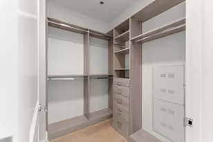 363 E Wacker Dr, Chicago, IL 60601 - Photo 13