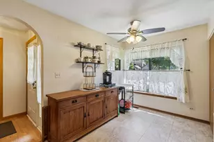 118 Seneca Trail, Bloomingdale, IL 60108 - Photo 7