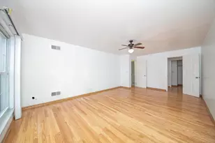 5300 Carriage Way Dr, Rolling Meadows, IL 60008 - Photo 15