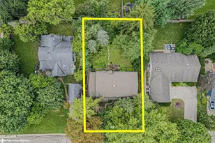 102 N Glendale Ave, Barrington, IL 60010 - Photo 3