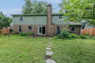 102 N Glendale Ave, Barrington, IL 60010 - Photo 29