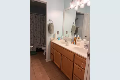 2000 Oakbrook Drive, Belvidere, IL 61008 - Photo 21