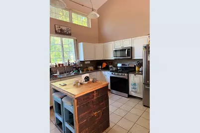 2000 Oakbrook Drive, Belvidere, IL 61008 - Photo 15