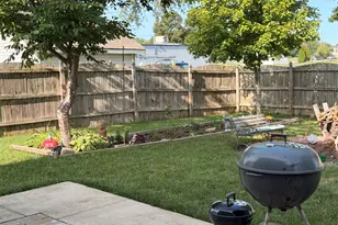 2000 Oakbrook Dr, Belvidere, IL 61008 - Photo 35