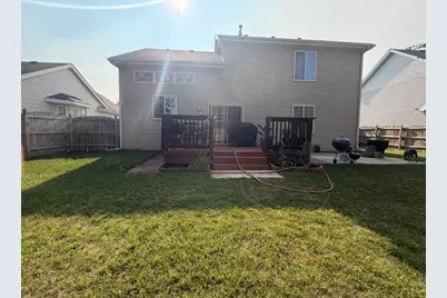 2000 Oakbrook Drive, Belvidere, IL 61008 - Photo 41